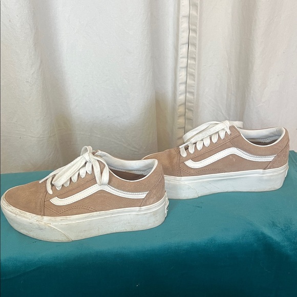 Vans Women's Beige and White Sneakers Wm 5.5 men 4 - Picture 3 of 10